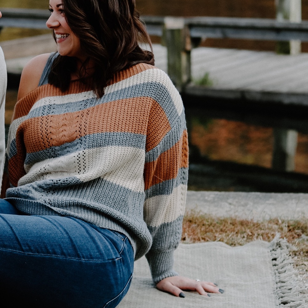 Off shoulder color block sweater